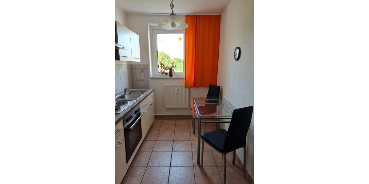 Etagenwohnung Bützow - 2 Zimmer, 48 m&sup2;, 300&euro; | Angebot:26662640