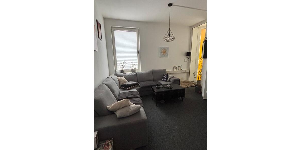 Erdgeschoßwohnung Bützow - 3 Zimmer, 77 m&sup2;, 700&euro; | Angebot:26543333