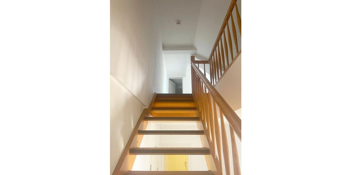 Maisonettenwohnung Dummerstorf - 3 Zimmer, 95 m&sup2;, 1.093&euro; | Angebot:26262728