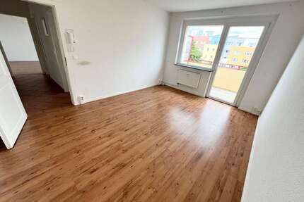 Wohnung zum Mieten in Rostock 520 € 52 m²