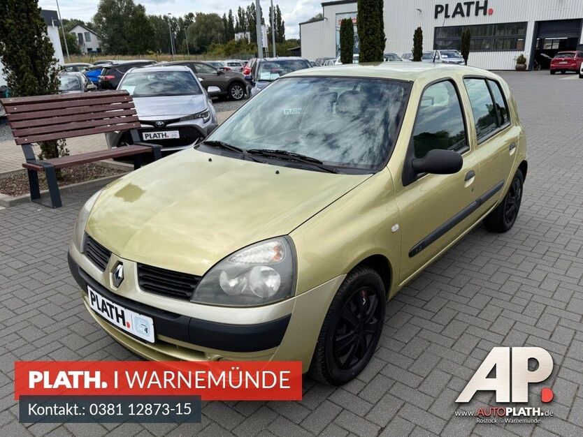 Renault Clio 152.883 km 1.490 € Rostock-Warnemünde 18119