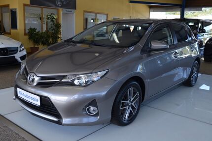 Toyota Auris 84.500 km 11.480 € Bad Doberan 18209
