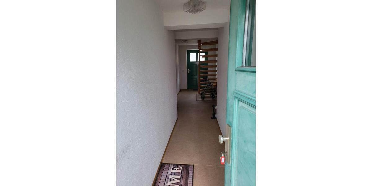 Erdgeschoßwohnung Bützow - 1 Zimmer, 32 m&sup2;, 275&euro; | Angebot:26279315