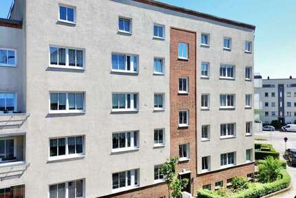 Wohnung Rostock Hansaviertel - 3.5 Zimmer, 72 m&sup2;, 229.900&euro; | Angebot:27020403