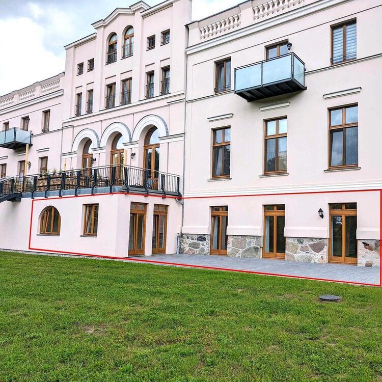 4-Zimmerwohnung in Niekrenz bei Sanitz mit Terrasse und Garten