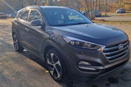 Hyundai TUCSON 120.000 km 14.700 &euro; Rostock 18106