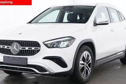 Mercedes-Benz GLA 180 10.000 km 36.980 &euro; Ribnitz-Damgarten 18311