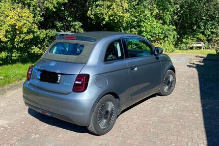 Fiat 500e 21.500 km 17.900 € Rostock 18069