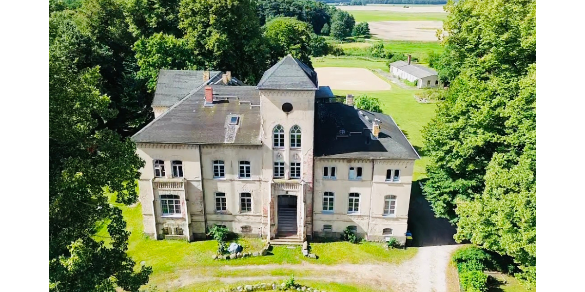 Einfamilienhaus Wardow - 10 Zimmer, 400 m&sup2;, 550.000&euro; | Angebot:25922186