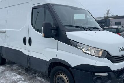 IVECO Andere 196.713 km 11.500 &euro; Broderstorf 18184