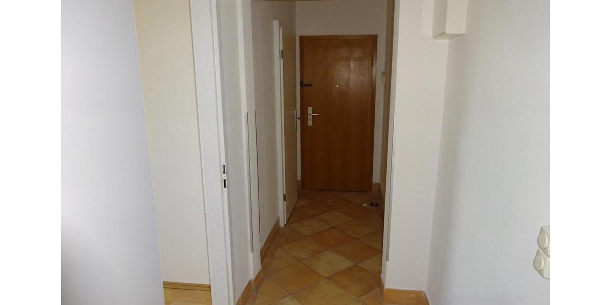 Etagenwohnung Rostock Alt Bartelsdorf - 4 Zimmer, 72 m&sup2;, 780&euro; | Angebot:26548273