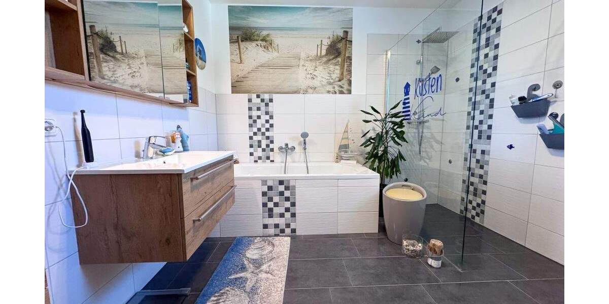 Einfamilienhaus Rostock Brinckmansdorf - 4 Zimmer, 125 m&sup2;, 649.500&euro; | Angebot:25862585