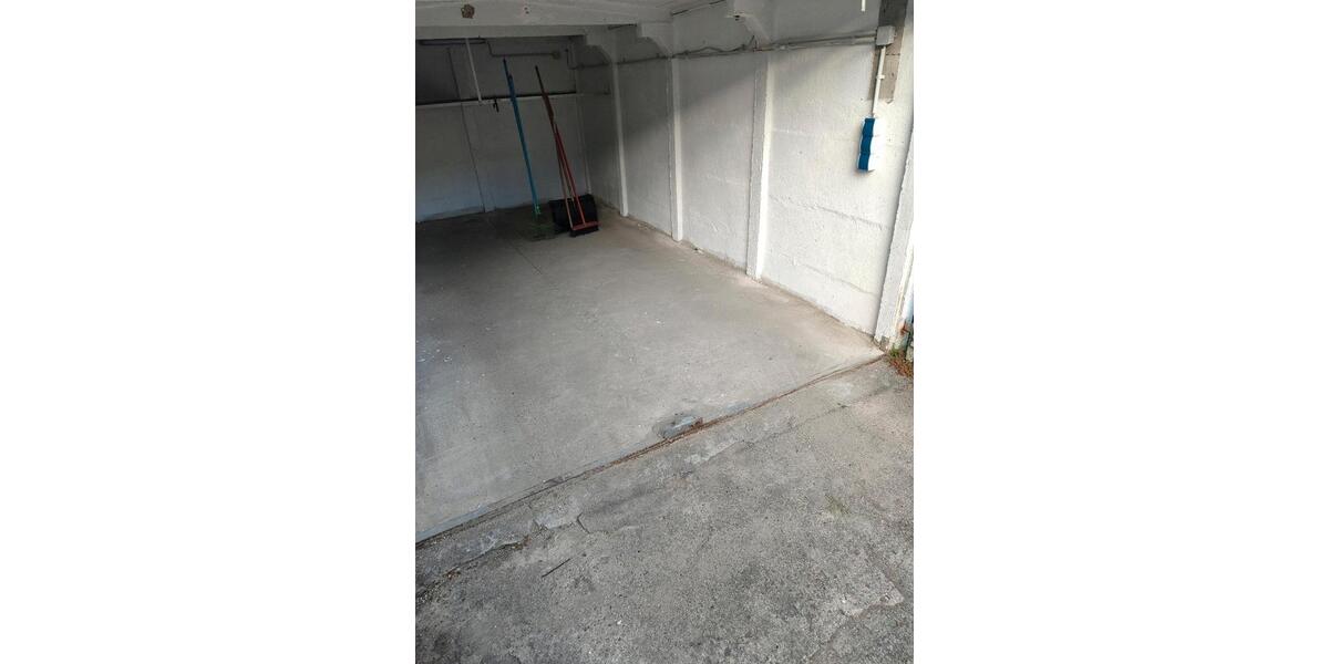 Garagen / Stellplätze Lambrechtshagen - 110&euro; | Angebot:26548696