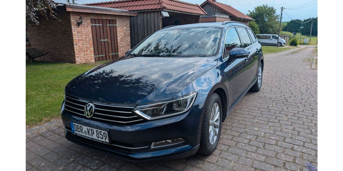 VW Passat 150.000 km 11.990 &euro; Berlin 10829