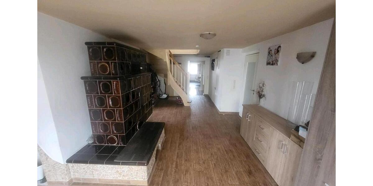 Einfamilienhaus Bützow - 7 Zimmer, 220 m&sup2;, 385.000&euro; | Angebot:26170971