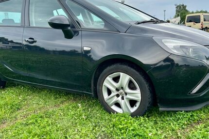 Opel Zafira Tourer 197.000 km 3.500 € Rostock 18147