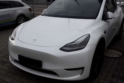 Tesla Model Y 70.423 km 37.790 € Mönchhagen 18182