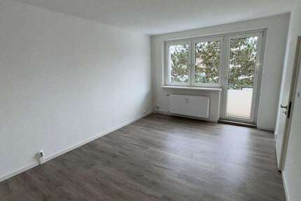 Wohnung Lütten Klein Lütten Klein - 2 Zimmer, 44 m&sup2;, 444&euro; | Angebot:26786135