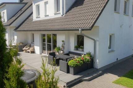 Haus Elmenhorst-Lichtenhagen Elmenhorst - 4 Zimmer, 146 m&sup2;, 595.000&euro; | Angebot:26863289