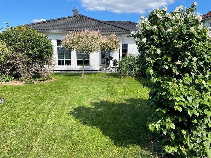 *Provisionsfrei* Einfamilienhaus Bungalow an der Ostsee