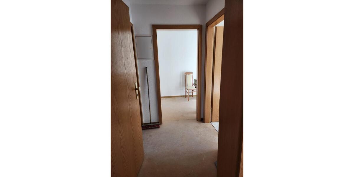 Erdgeschoßwohnung Bützow - 1 Zimmer, 32 m&sup2;, 275&euro; | Angebot:26279315
