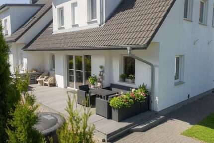 Haus Elmenhorst-Lichtenhagen Lichtenhagen - 4 Zimmer, 146 m&sup2;, 539.000&euro; | Angebot:26870136