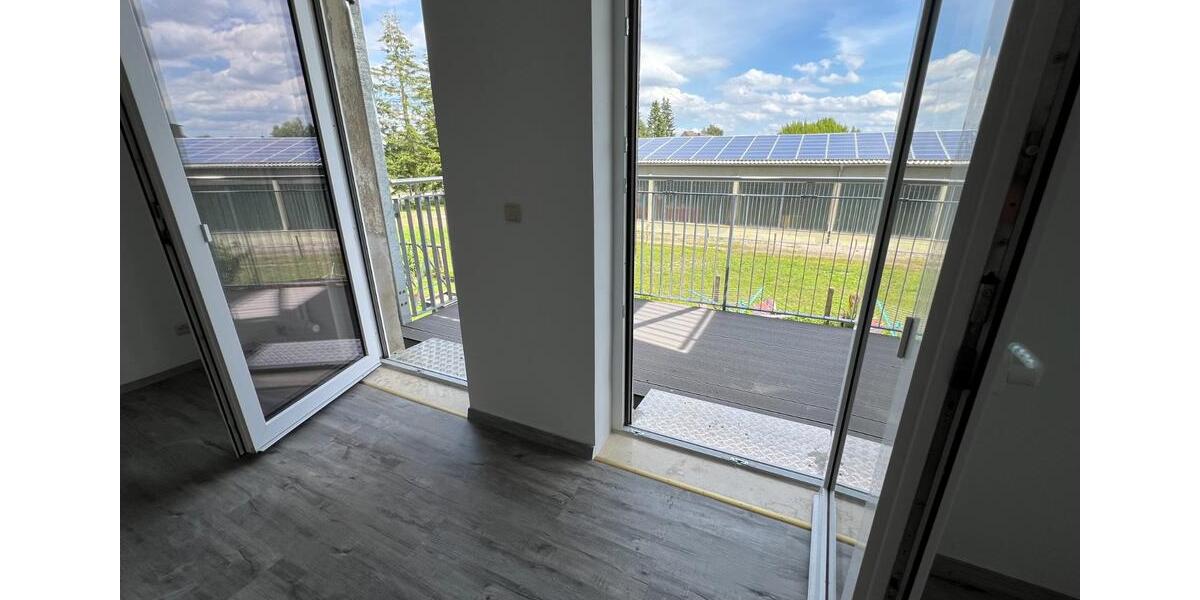 Modernisierte 3 Zimmerwohnung im 1.OG mit Balkon 3 zimmer