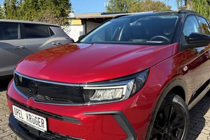 Opel Grandland (X) 54.208 km 21.900 &euro; Rostock 18069
