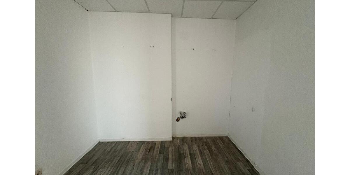 Gewerbeobjekt Rostock Alt Bartelsdorf - 1.000&euro; | Angebot:22987224