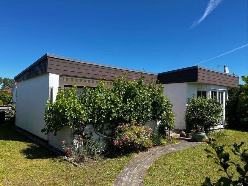 Haus zum Kaufen in Warnemünde-Diedrichshagen 319.000 € 60 m²