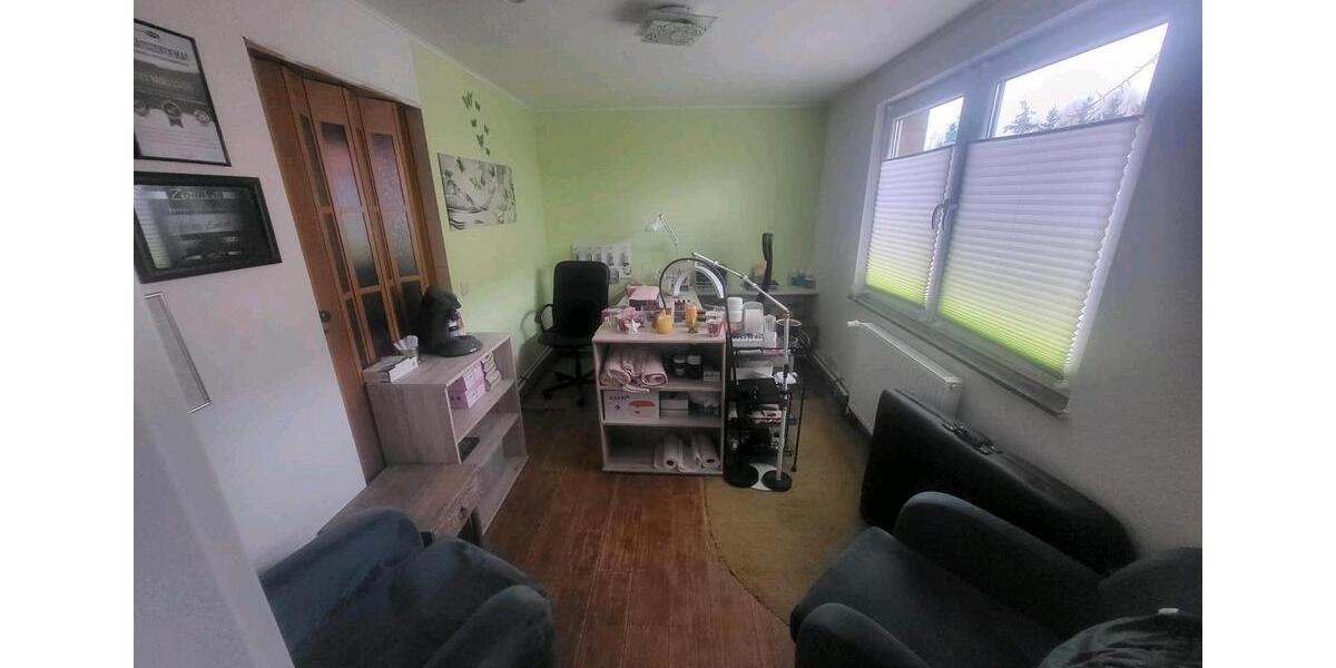 Einfamilienhaus Bützow - 7 Zimmer, 235 m&sup2;, 349.000&euro; | Angebot:26516032
