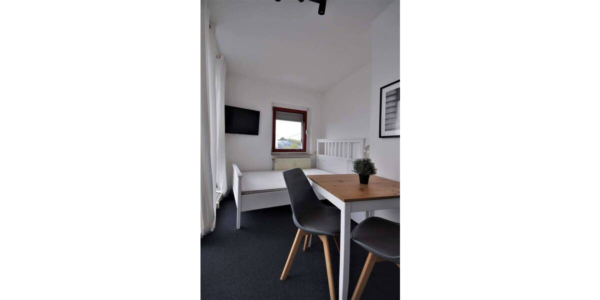 Etagenwohnung Rostock Schmarl - 2 Zimmer, 28 m&sup2;, 1.200&euro; | Angebot:22901764