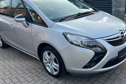 Opel Zafira 84.518 km 11.990 € Bad Doberan 18209