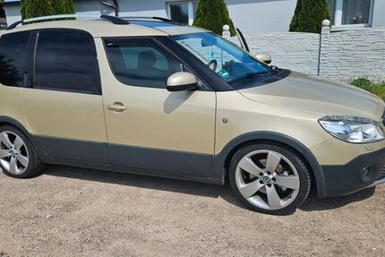 Skoda Roomster 166.000 km 4.000 &euro; Lieblingshof 18196