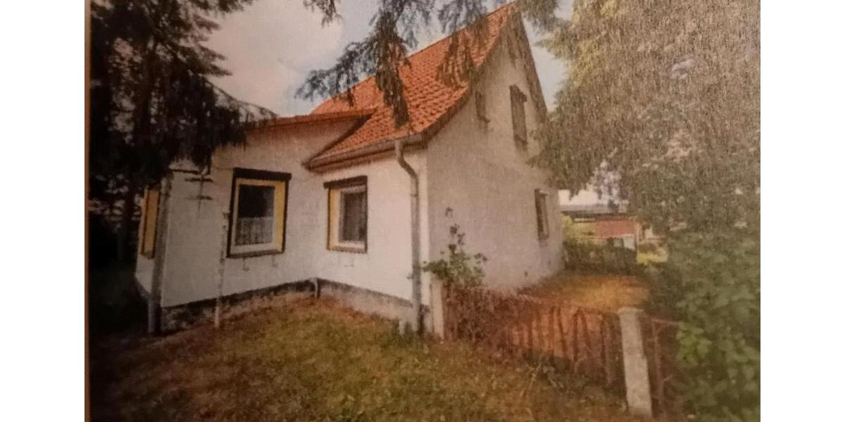 Einfamilienhaus Laage - 6 Zimmer, 171 m&sup2;, 180.000&euro; | Angebot:27003624