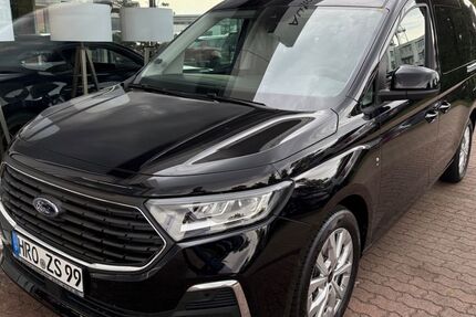 Ford Grand Tourneo 1.500 km 40.690 € Rostock 18059