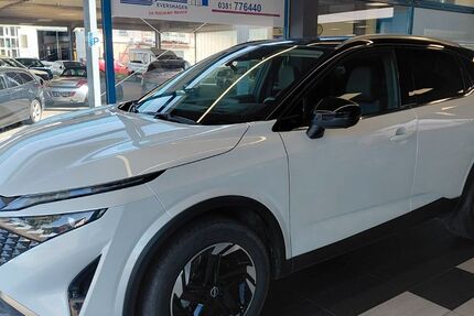 Nissan Qashqai 12.600 km 28.490 &euro; Rostock 18106