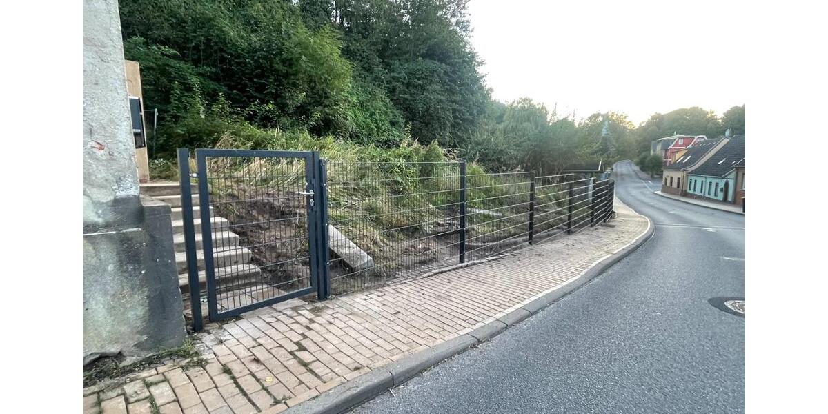 Garagen / Stellplätze Rostock Groß-Klein - 250&euro; | Angebot:24640823