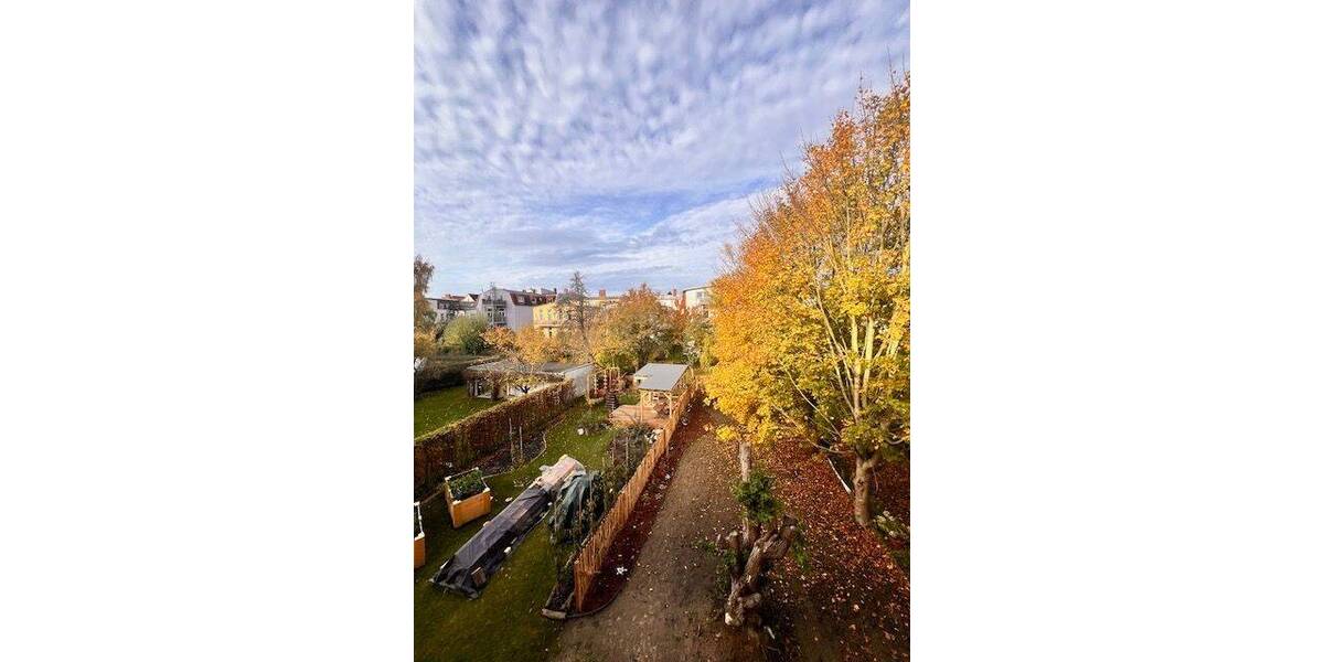 Etagenwohnung Rostock Stadtmitte - 3 Zimmer, 96 m&sup2;, 1.700&euro; | Angebot:26346673