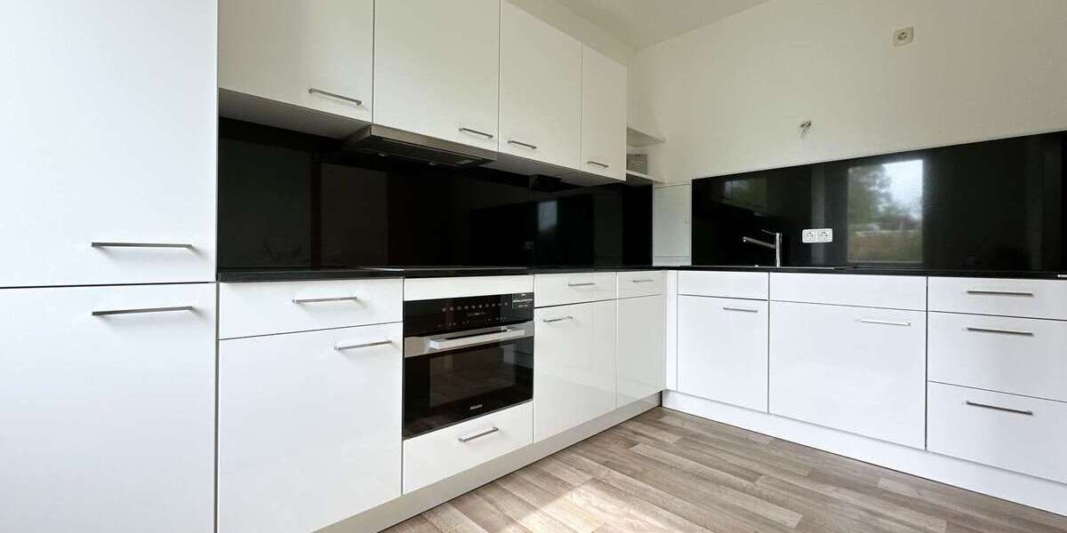 Etagenwohnung Rostock Südstadt - 2 Zimmer, 48 m&sup2;, 839&euro; | Angebot:26495894