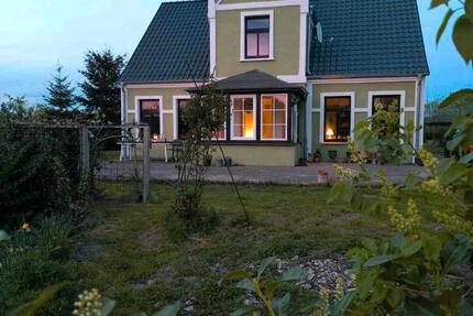 Haus Dummerstorf - 7 Zimmer, 277 m&sup2;, 880.000&euro; | Angebot:27146097