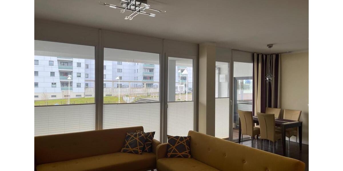 Etagenwohnung Rostock Hansaviertel - 2 Zimmer, 75 m&sup2;, 1.500&euro; | Angebot:25808053