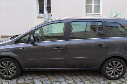 Opel Zafira 195.200 km 2.500 € Rostock 18055