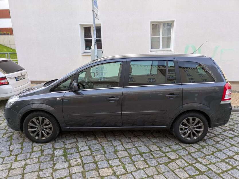 Opel Zafira 195.200 km 2.500 € Rostock 18055