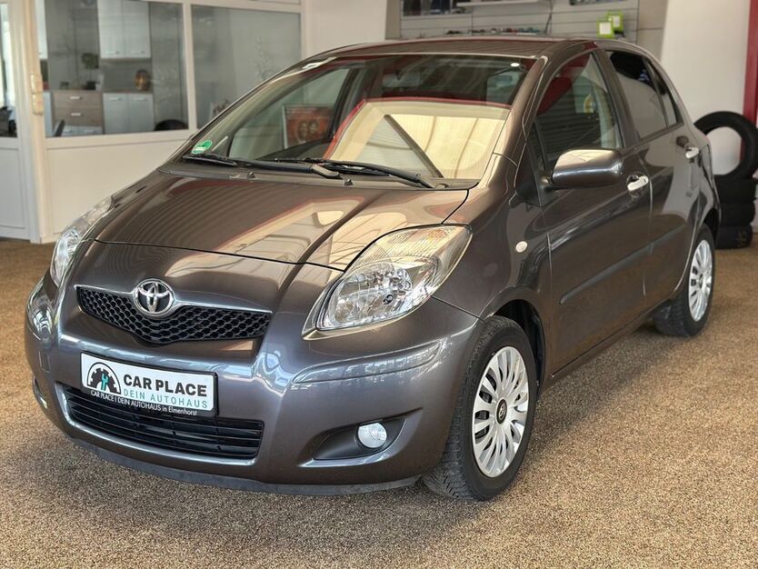 Toyota Yaris 40.000 km 9.699 € Elmenhorst 18107