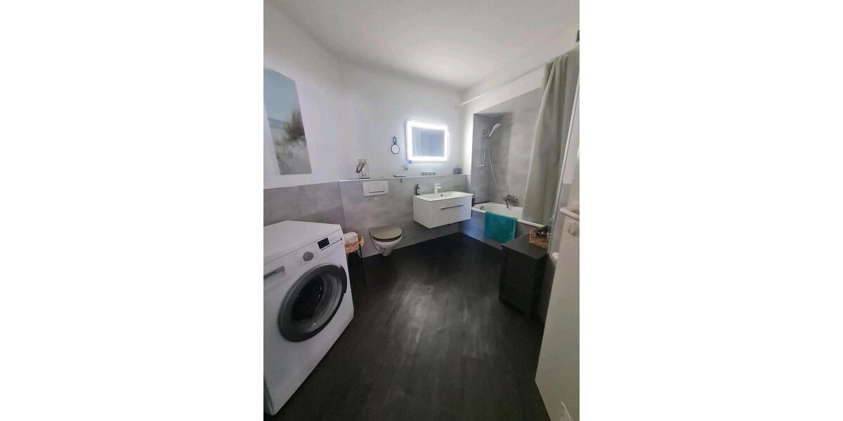 Etagenwohnung Rostock Hohe Düne - 3 Zimmer, 86 m&sup2;, 1.495&euro; | Angebot:26353770