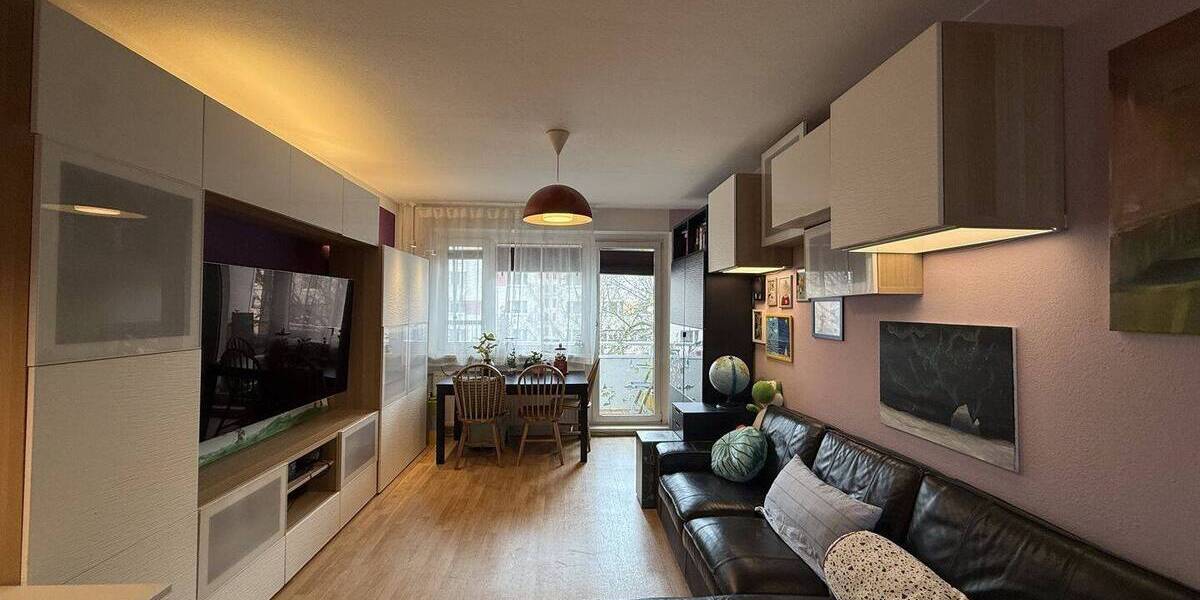 Etagenwohnung Rostock Lütten Klein - 4 Zimmer, 72 m&sup2;, 180.000&euro; | Angebot:26541239