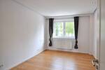 Moderne, helle 2,5 Zimmer Terrassenwohnung - Einbauküche, Einbauspots, Einbauschränke