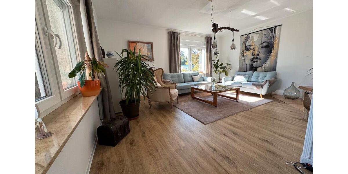 Einfamilienhaus Rostock - 7 Zimmer, 180 m&sup2; | Angebot:24588896