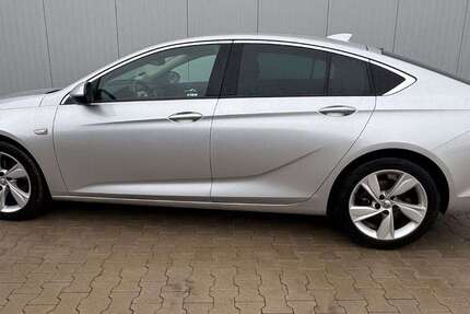 Opel Insignia 93.583 km 12.490 &euro; Ribnitz 18311